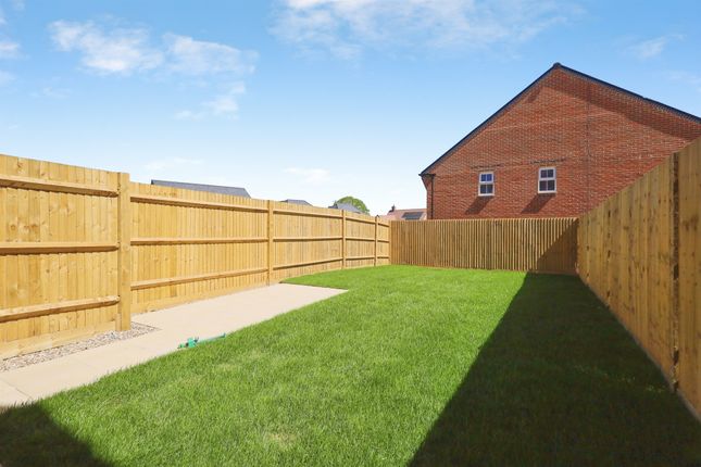 Plot 174, Cuckoo Fields, Hailsham photo 4