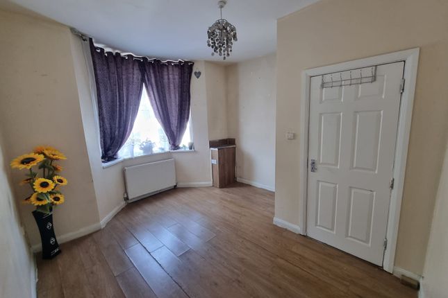 Randolph Road, Southall photo 2