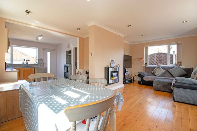 56 High Leys Road, Scunthorpe photo 4