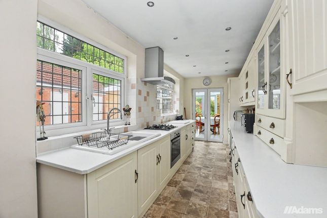 6, Burgess Avenue, Warrington photo 4