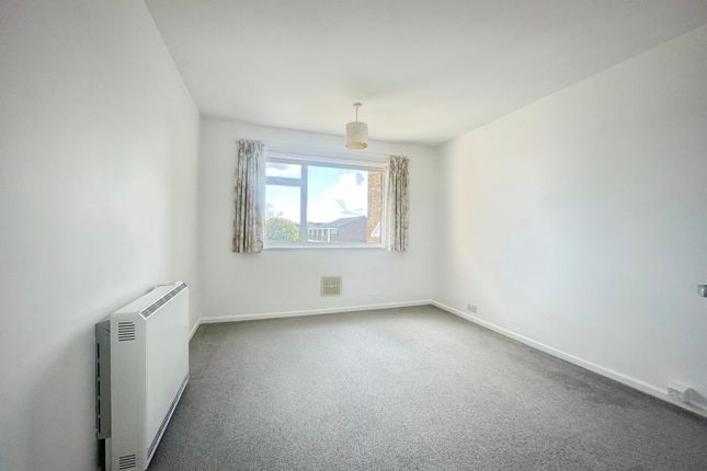 Tudor Court, Church Lane, Rickmansworth photo 3