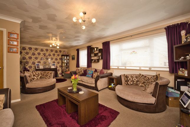 4, Delacourt Close, Ramsgate photo 2