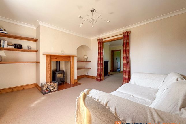 1 Hall Farm Cottage, Lincoln photo 4