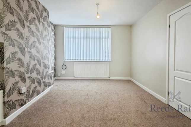 56, Rutherglen Road, Tyne and Wear photo 2