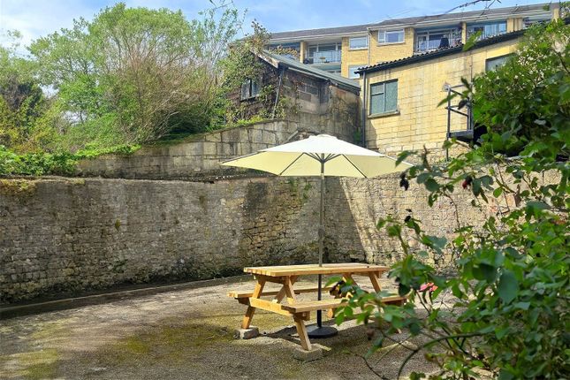 Flat for sale in Walcot Parade, Bath