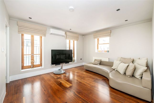 37, Radnor Mews, London photo 2