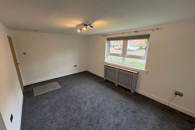 153 Willow Drive, Johnstone photo 3