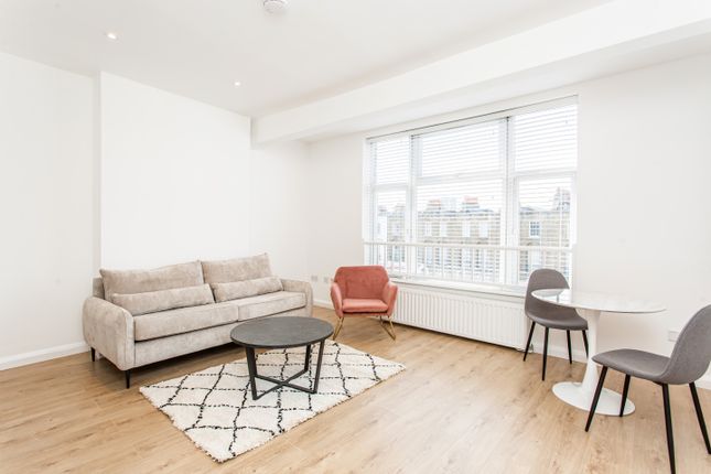 Thumbnail Flat to rent in Lighthouse Apartments, Commercial Road, London