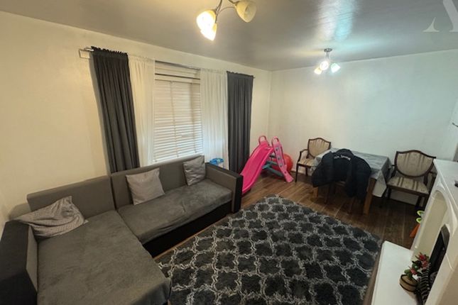 5 Gilpin Close, Birmingham photo 3