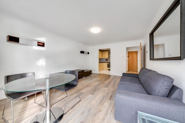 Flat 5 253, Boardwalk Place, London photo 4