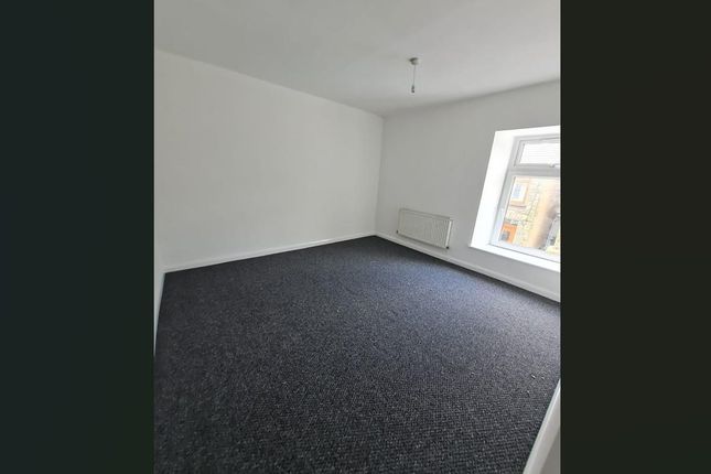 Bedroom 2.Jpg