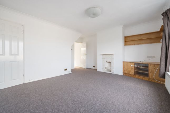 15, Holton Hill, Brighton photo 4