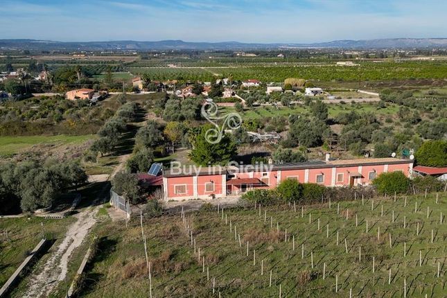 Thumbnail Villa for sale in Traversa Di San Corrado, Sicily, Italy