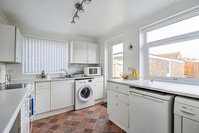 31, Hawth Park Road, SEAFORD photo 4