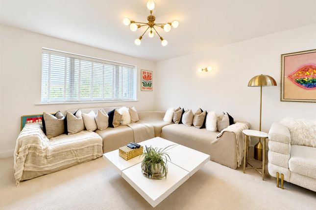 12, Regent Road, Leicester photo 3