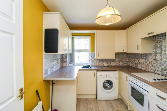 15, Prospect Place, Ossett photo 2