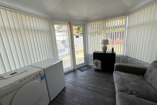 17 Priory Close, Normanton photo 5