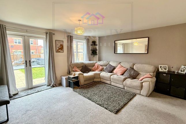 8 Bentley Crescent, Knottingley photo 4