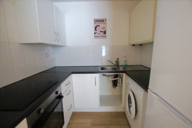 39, Mahon Close, Middlesex photo 5