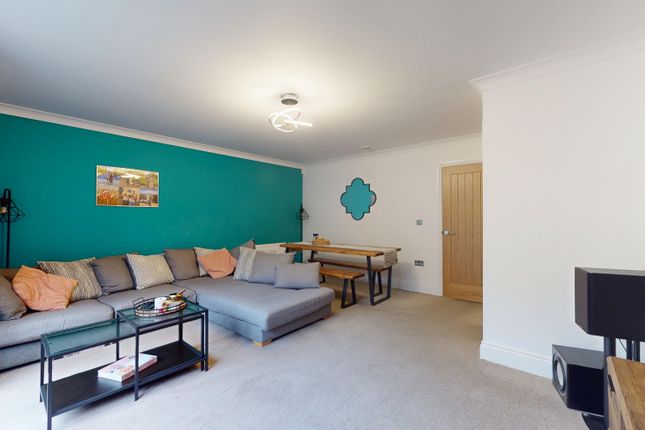 123, Coed Y Wenallt, Cardiff photo 4