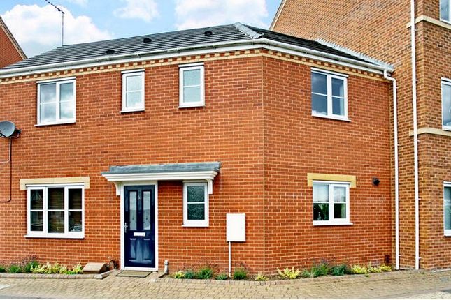 End terrace house for sale in Padbury Drive, Banbury