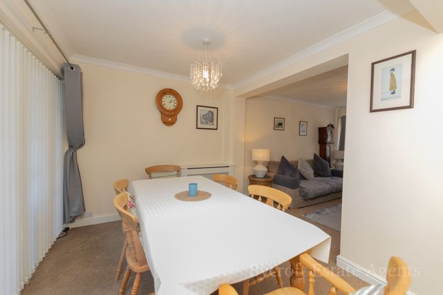 59, Heather Road, Great Yarmouth photo 4