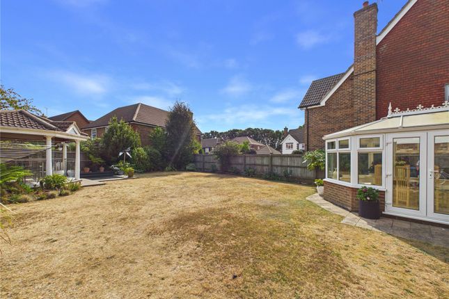 1, Valleyview Drive, Ipswich photo 3