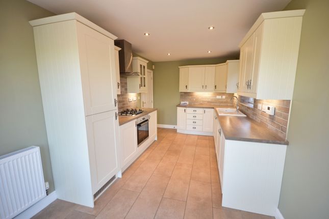 39, Newmarket Close, Corby photo 5