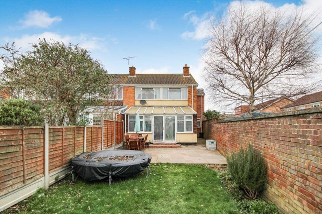 End terrace house for sale in Gloucester Ave, Maldon
