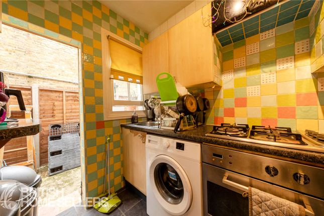 63, Tooting Bec Road, London photo 2