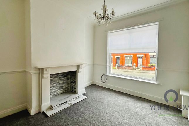 Ripponden Road, Greater Manchester photo 3
