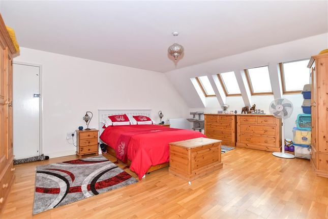 Flat for sale in St. Peter Street, Maidstone, Kent