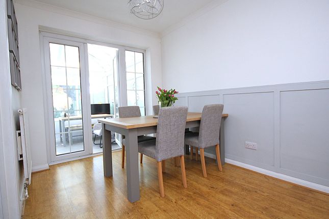 52, Bluebell Lane, POOLE photo 4