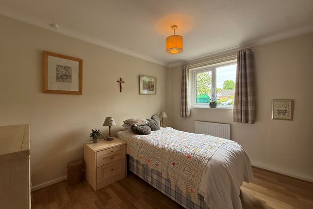 6, St. James Court, Front Street, Leicester photo 4