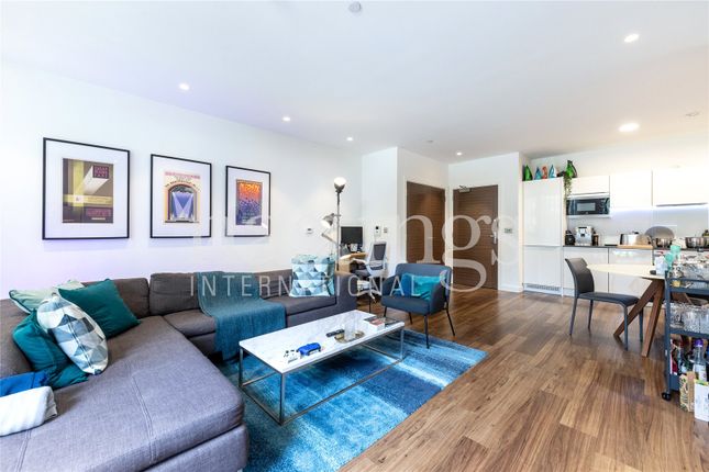 Thumbnail Flat to rent in Sitka House, 20 Quebec Way, Canada Water, London