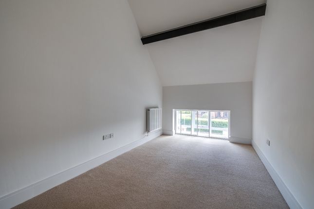 Apartment 6, 2, Overleigh Road, Cheshire photo 4
