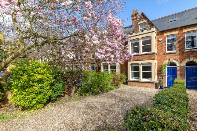 Thumbnail Terraced house for sale in Hills Road, Cambridge, Cambridgeshire