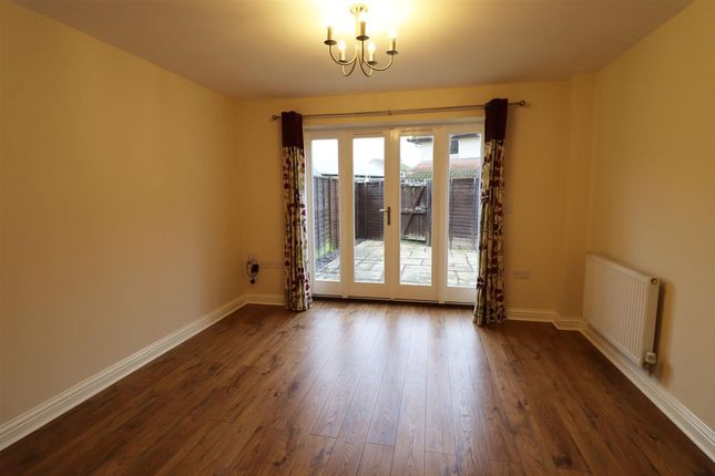 2 Stable Mews St. Marys Street, Ely photo 2