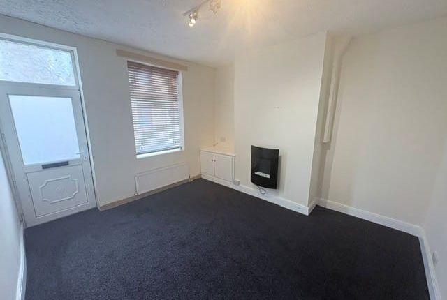 5, Kime Street, Burnley photo 2