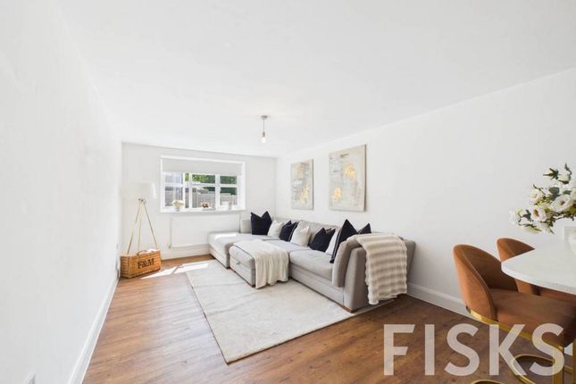 Flat Flat 6, 396, London Road, Benfleet photo 3
