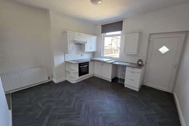 4, Dixon Street, Westhoughton photo 4