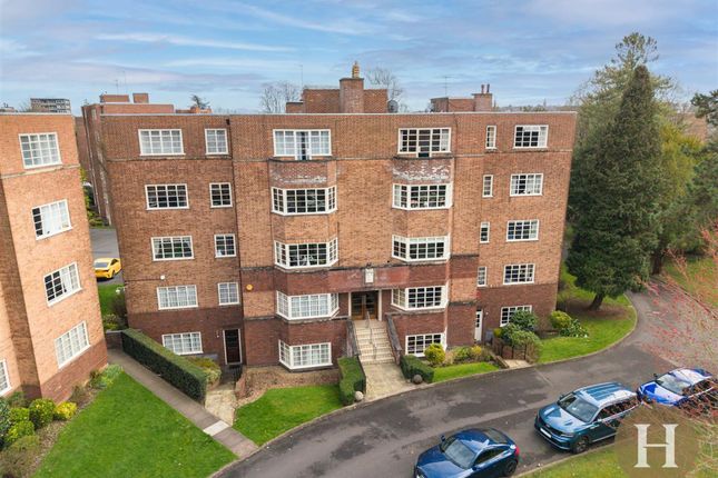 30 Viceroy Close, Birmingham photo 3
