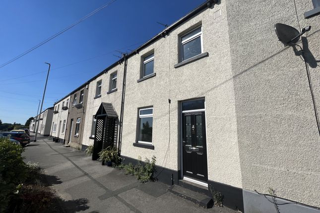 Terraced house to rent in Town End, Leeds, West Yorkshire