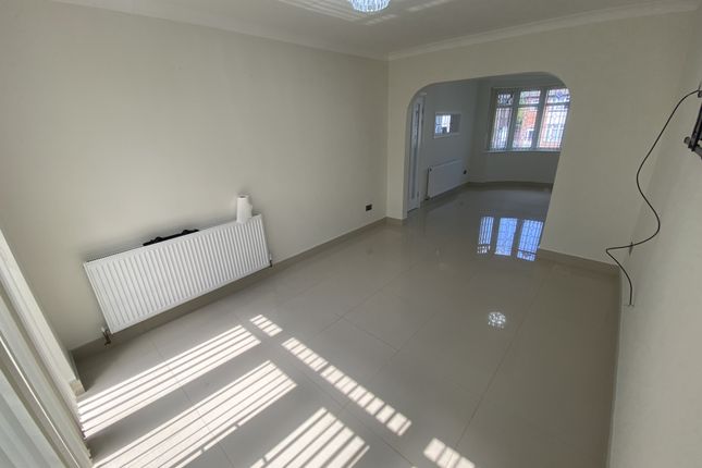 Cramlington Road, Birmingham photo 4