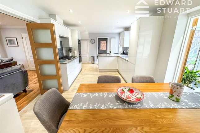 25, Barkston Drive, Cambridgeshire photo 4