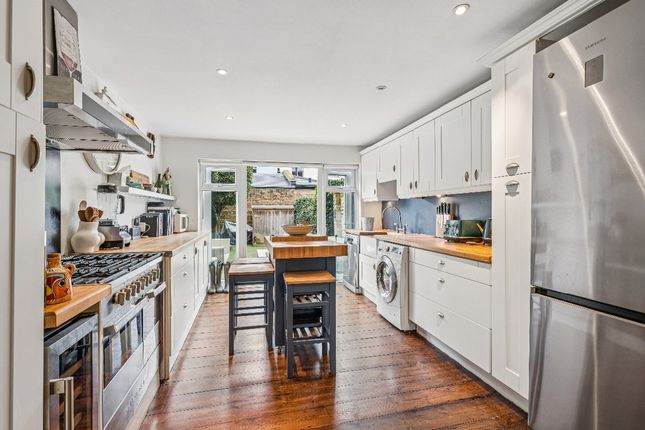 23 Mullins Path, London photo 3