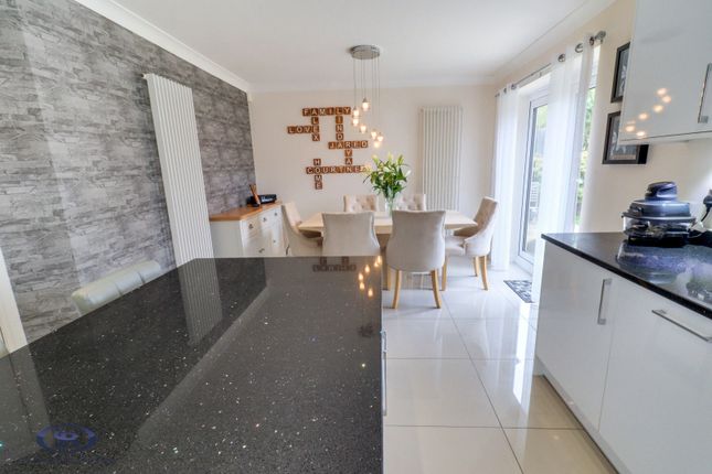 Broomhall Drive, Crewe photo 3