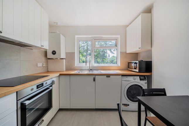 106, Dyers Lane, London photo 5