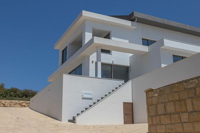 Villa for sale in Tala, Paphos, Cyprus