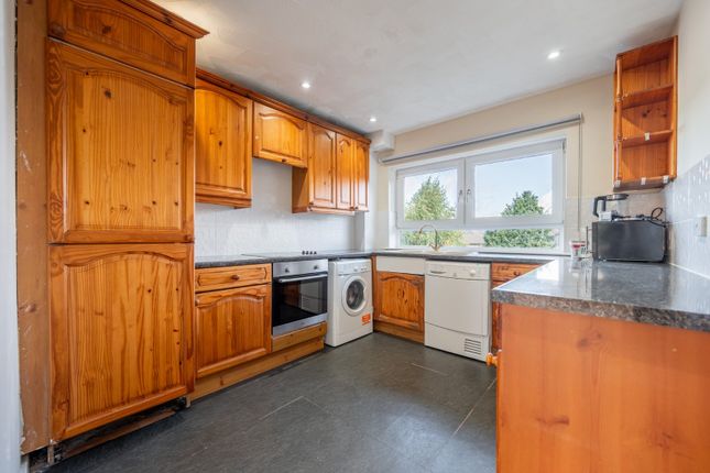 8F, Bell Street, Renfrewshire photo 4